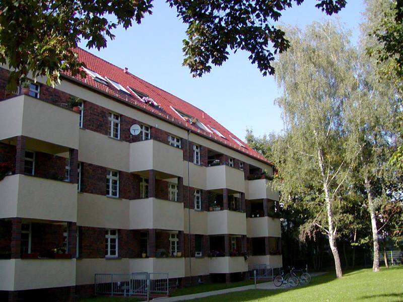 image-68410702