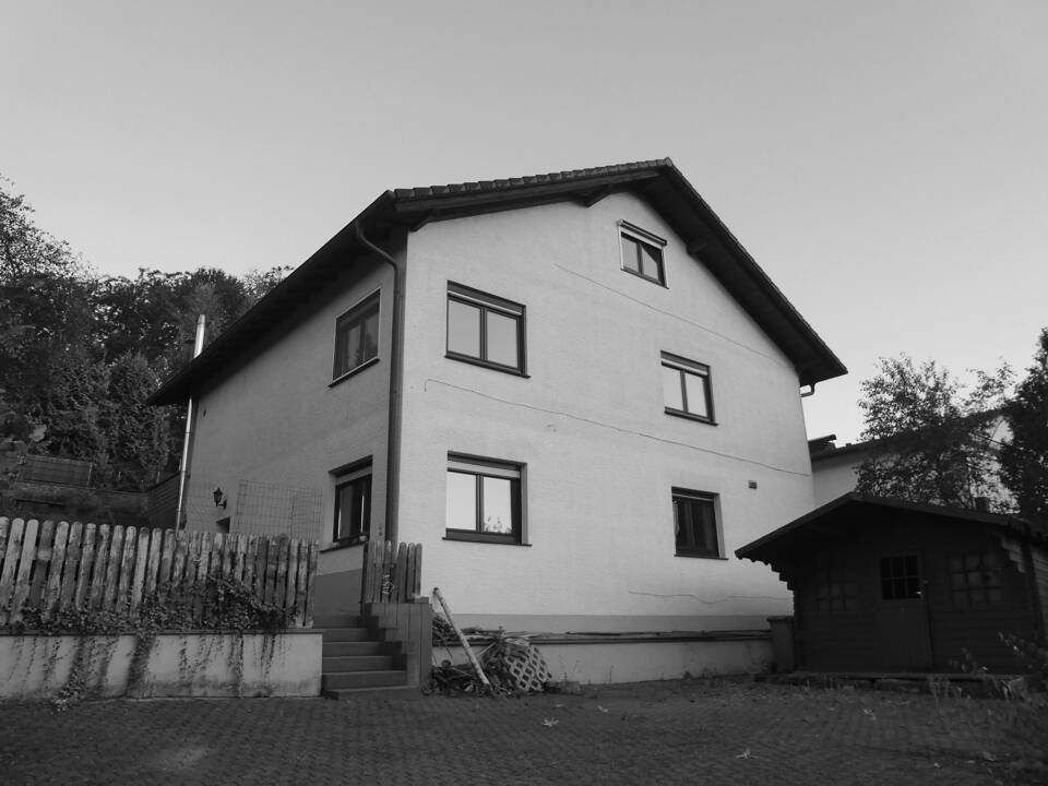 image-68425246