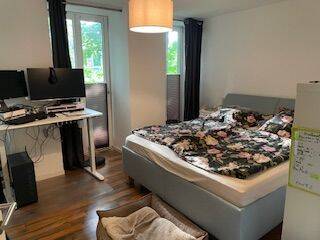 image-68478604