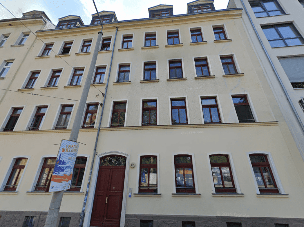 image-68513732