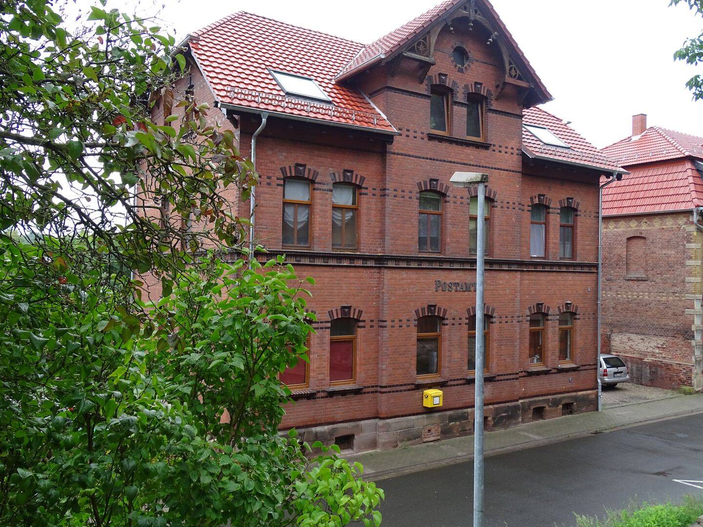 image-68803911