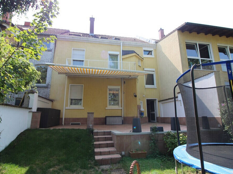 image-68918590
