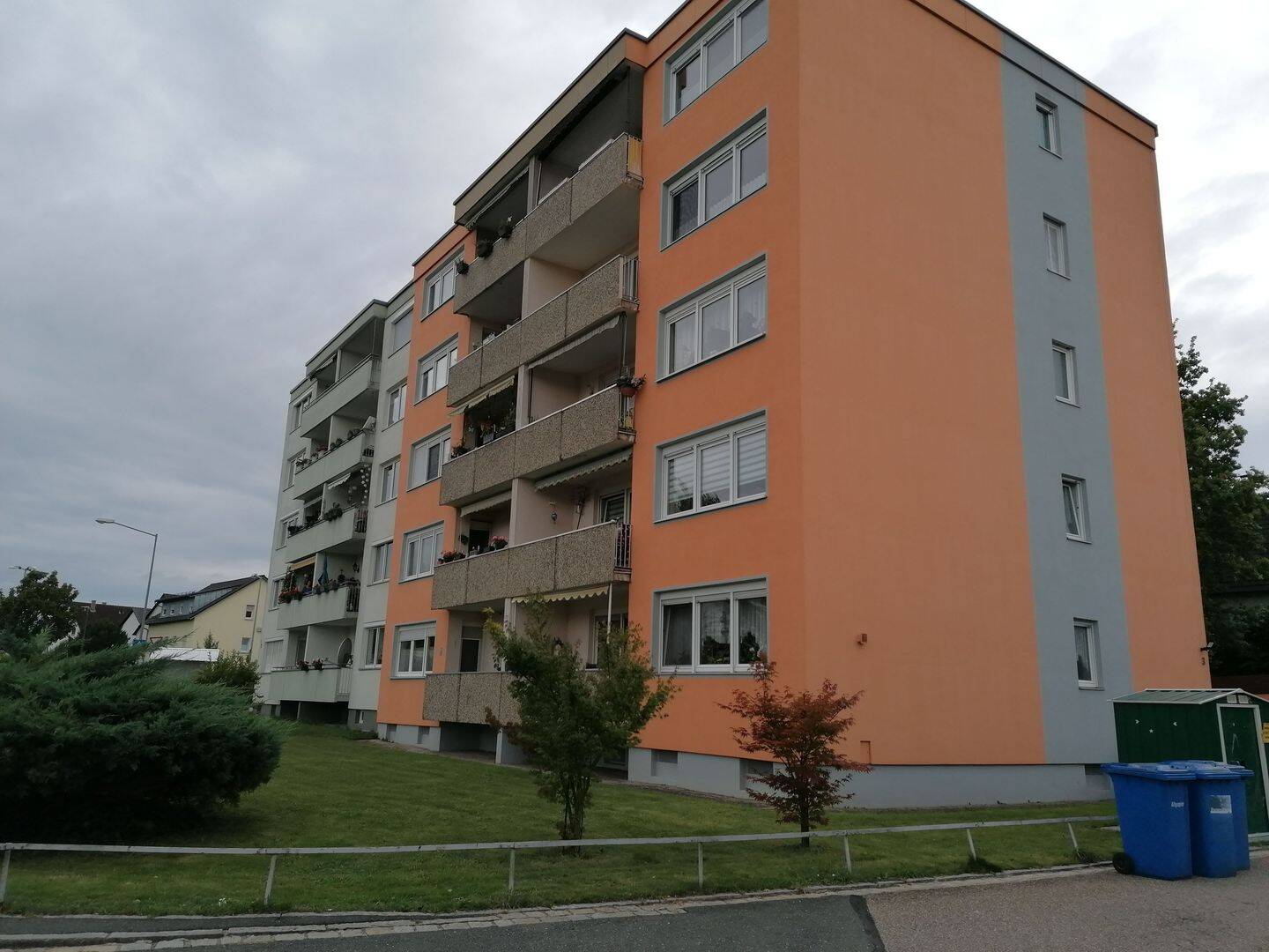 image-68990694