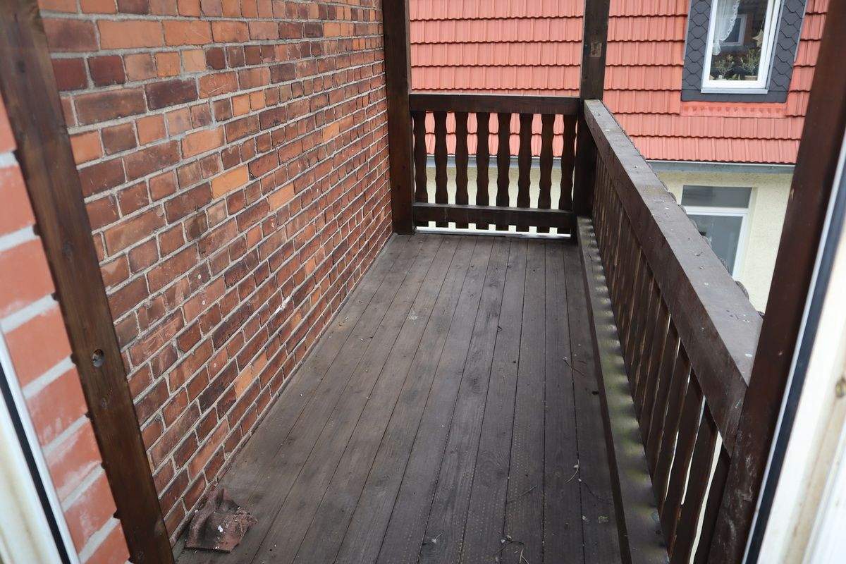 image-69141906