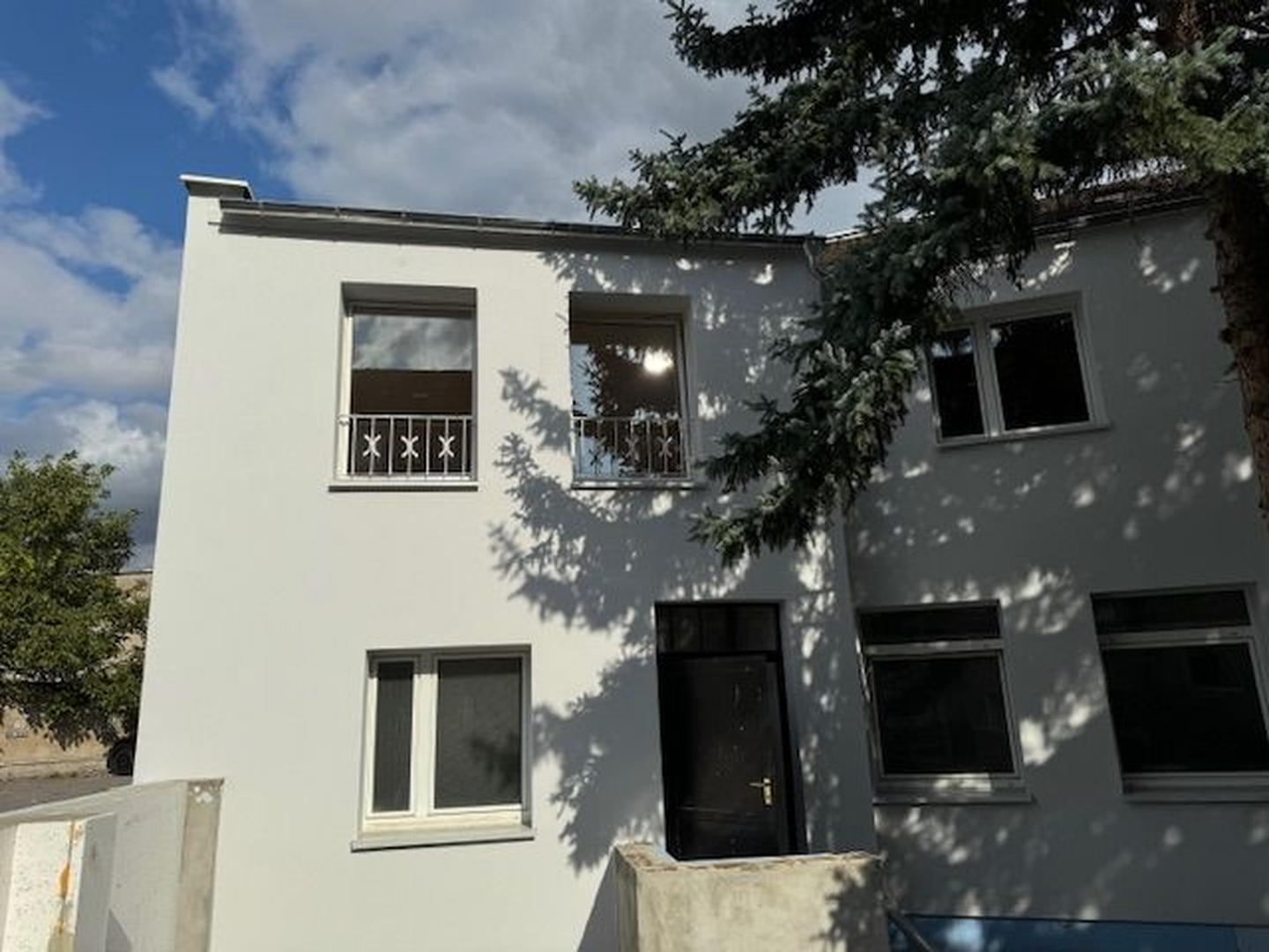 image-69238025