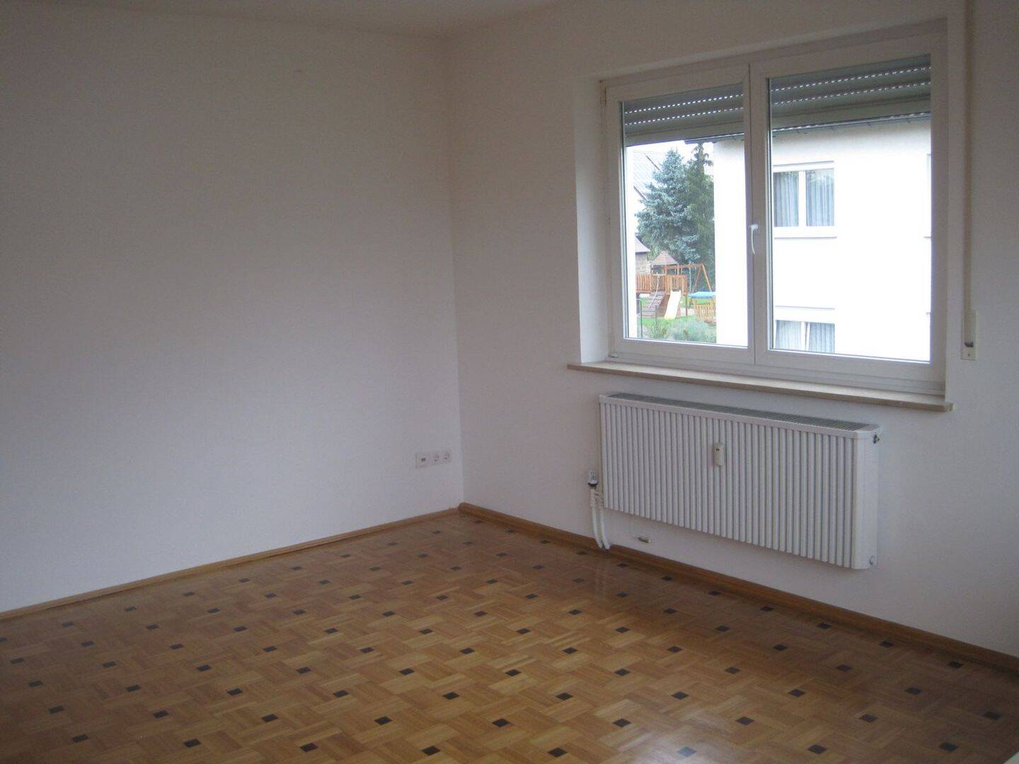 image-69476799