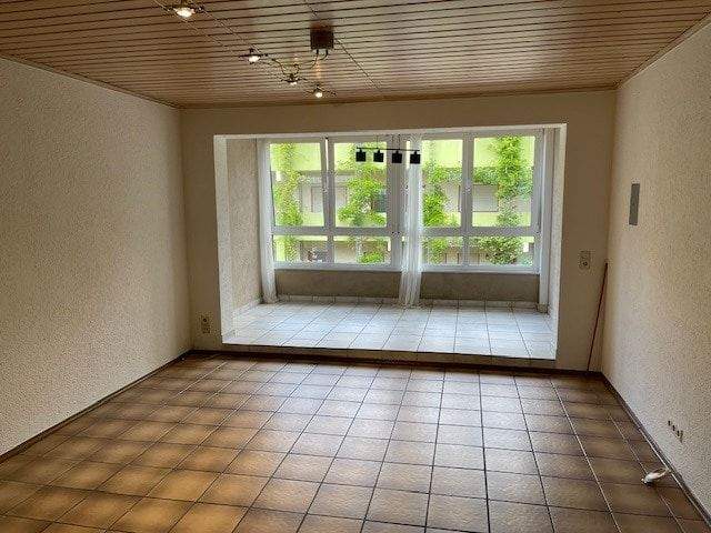 image-69493961