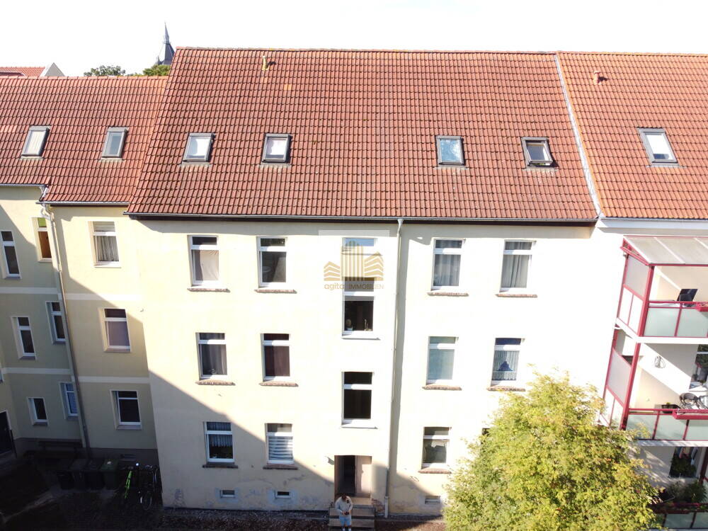 image-67546760