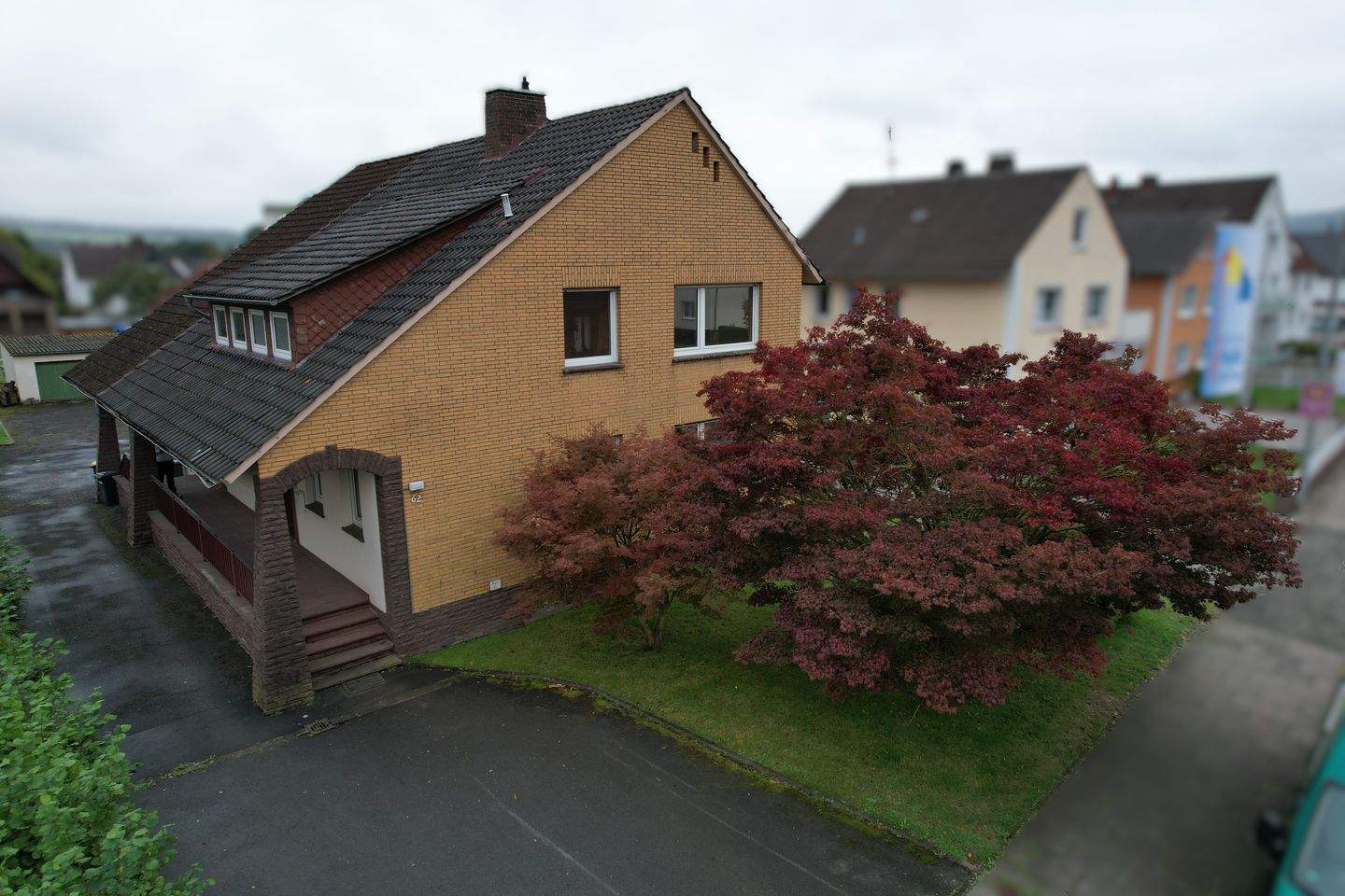 image-69670453