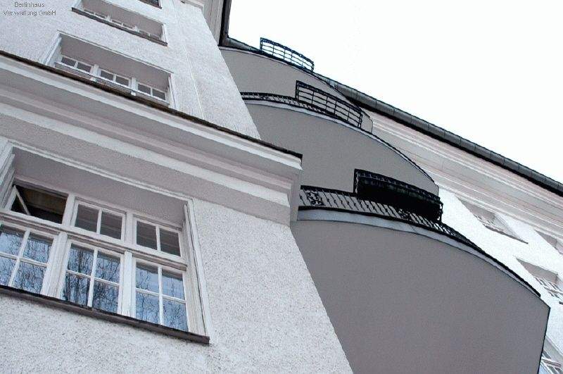 image-69702173