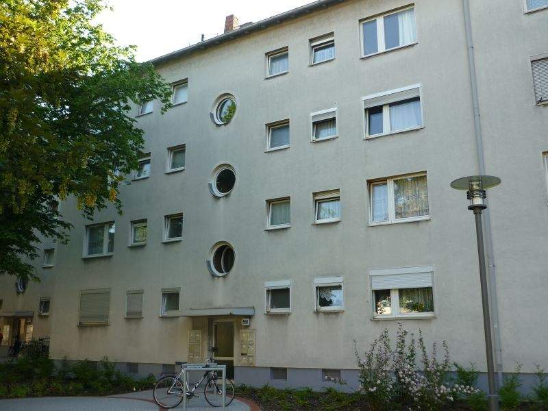 image-69833668
