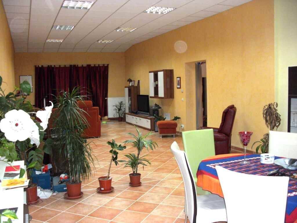 image-69875712