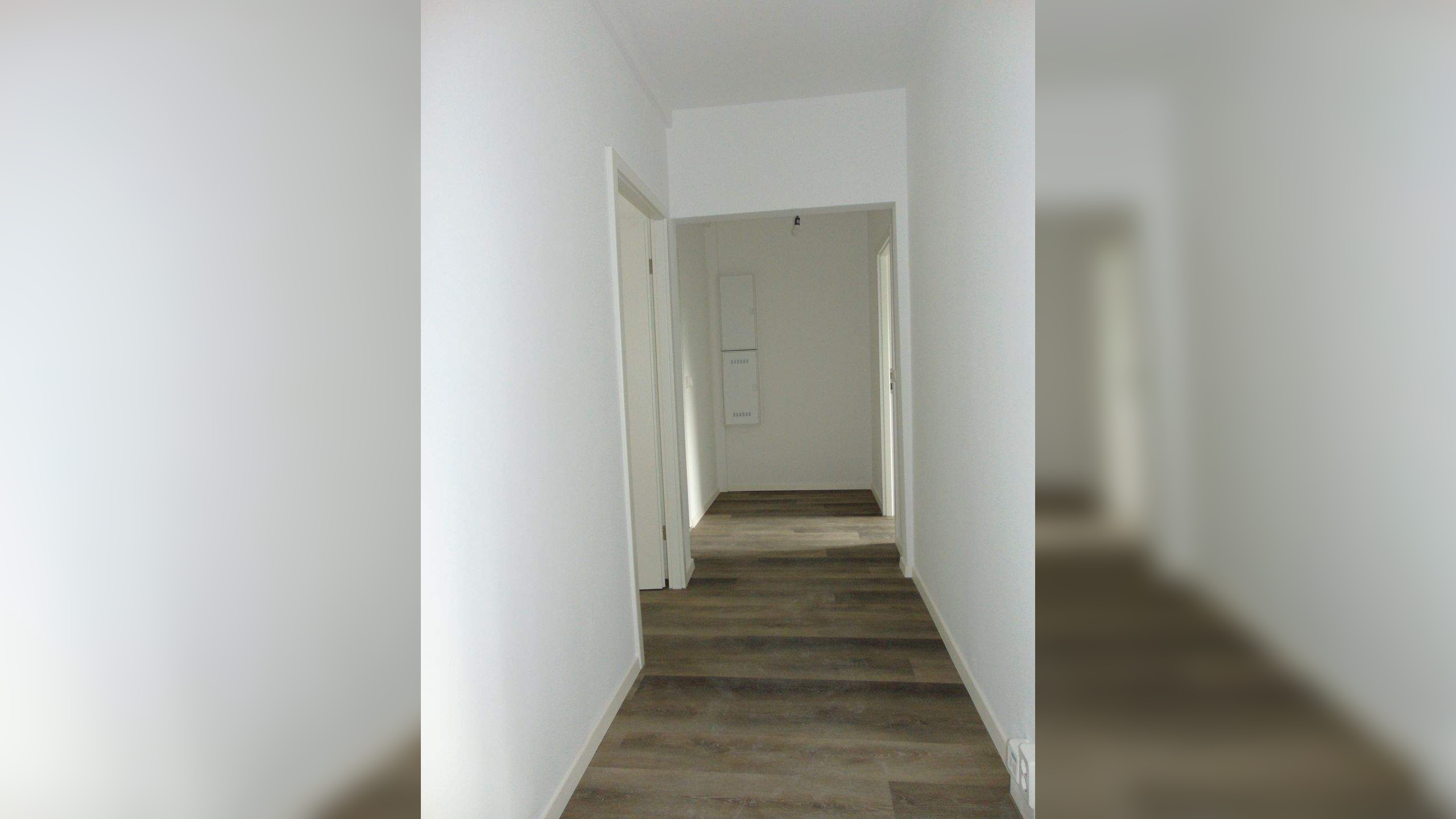 image-69909936