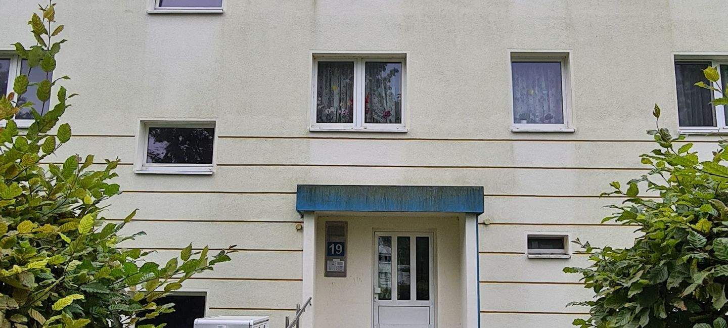 image-69910080
