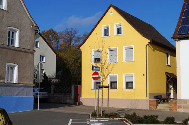 image-69924471