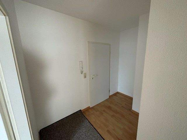 image-69936490