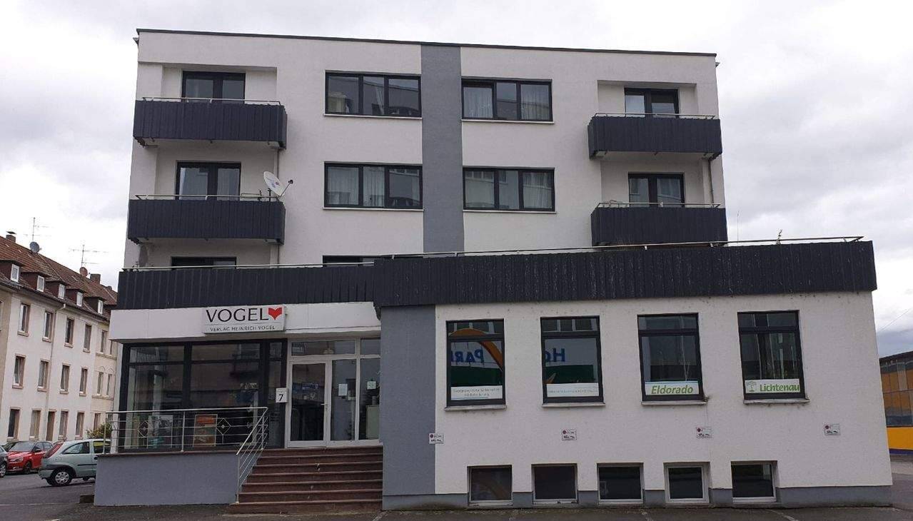 image-69953556