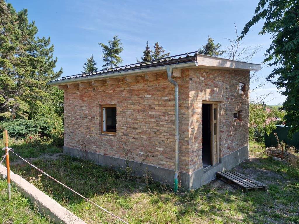 image-69970349