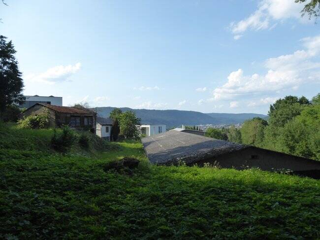 image-69998875