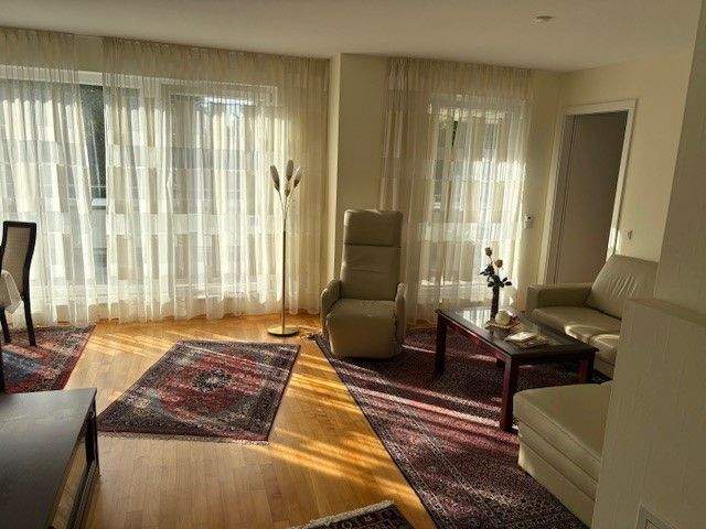 image-70019502