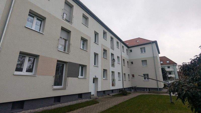 image-70025668