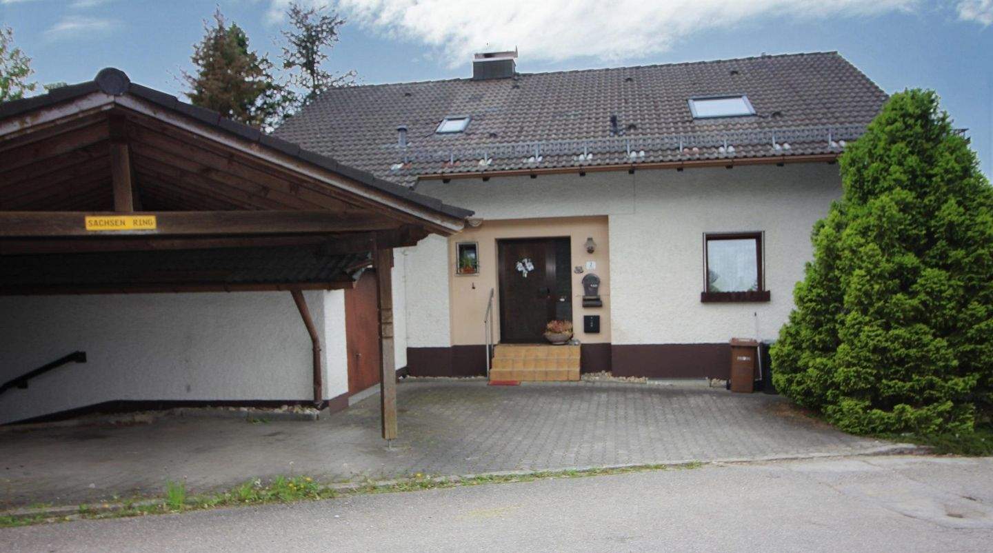 image-70039034