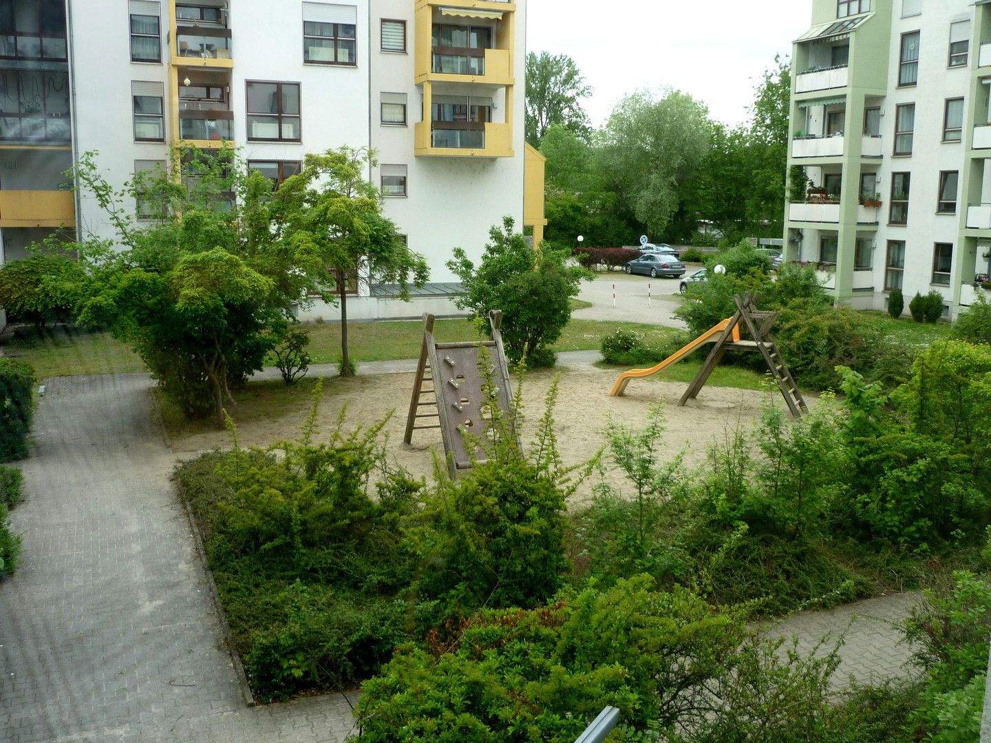 image-70051382