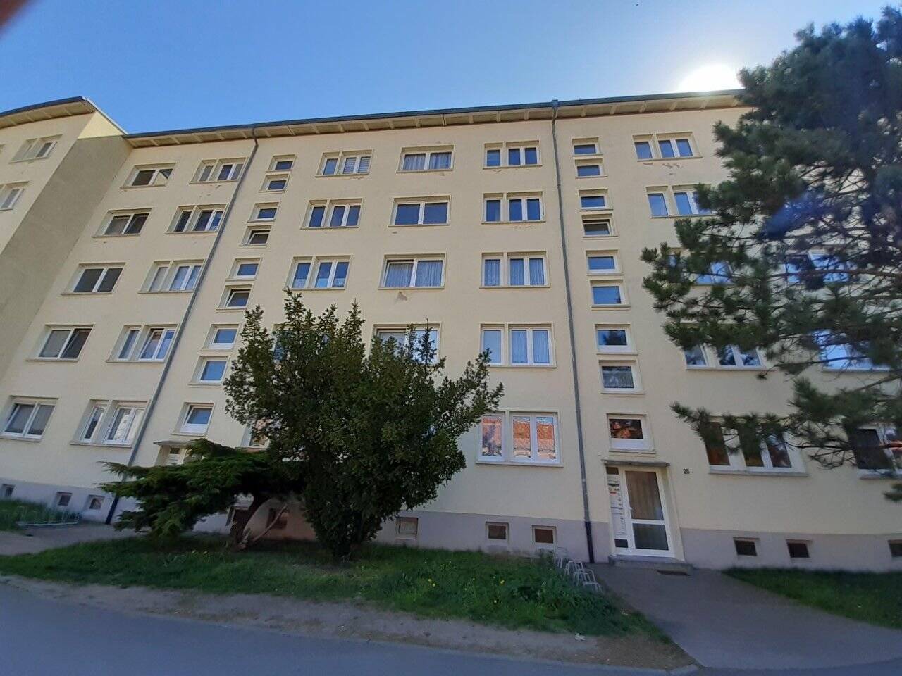 image-56918643