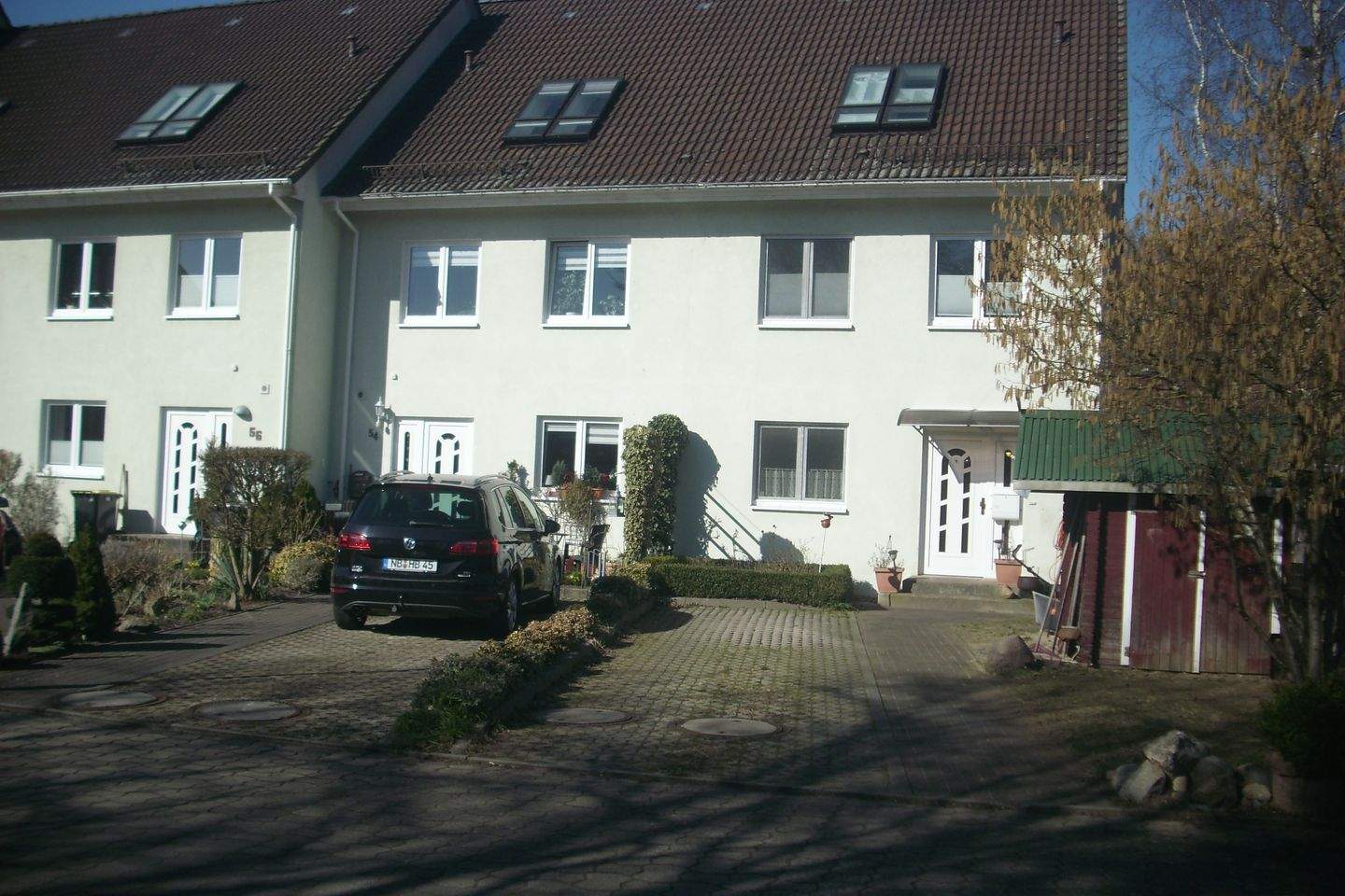 image-70082879