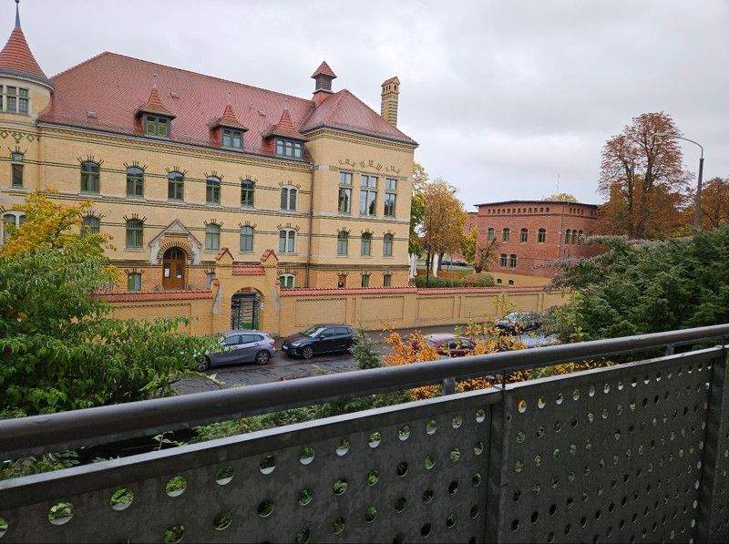 image-70086867
