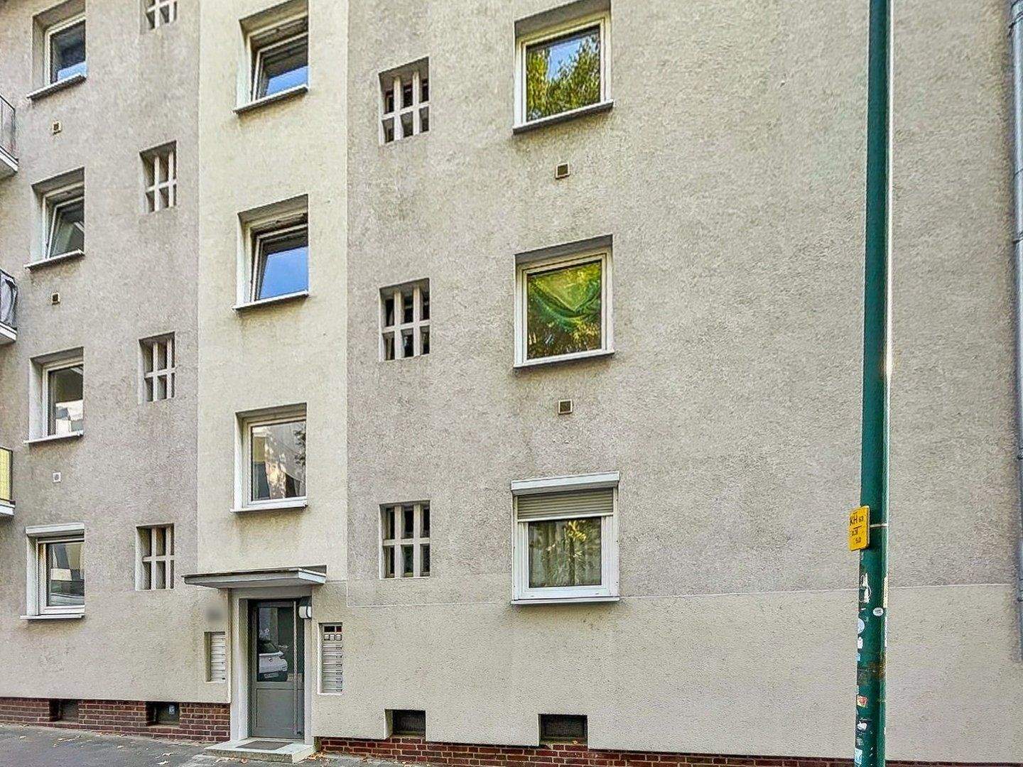 image-70089523