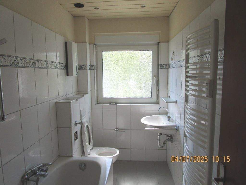 image-70093691