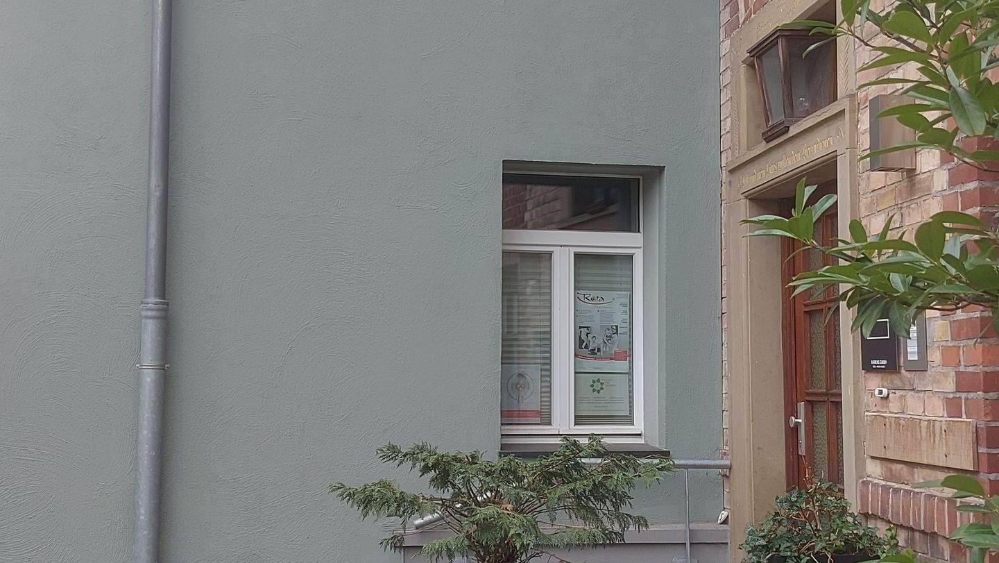 image-70166895