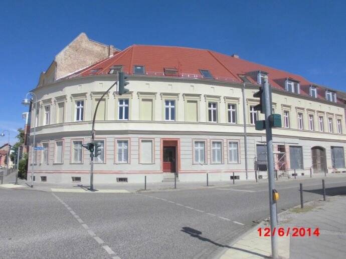 image-70183313