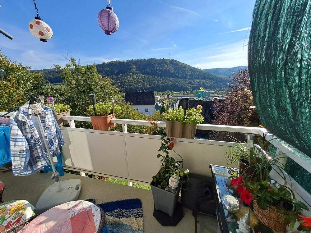 image-70186266