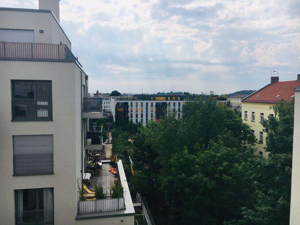 image-70186332