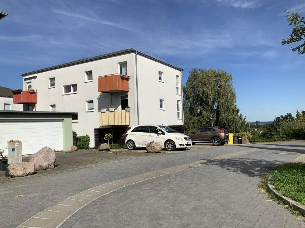 image-70201825