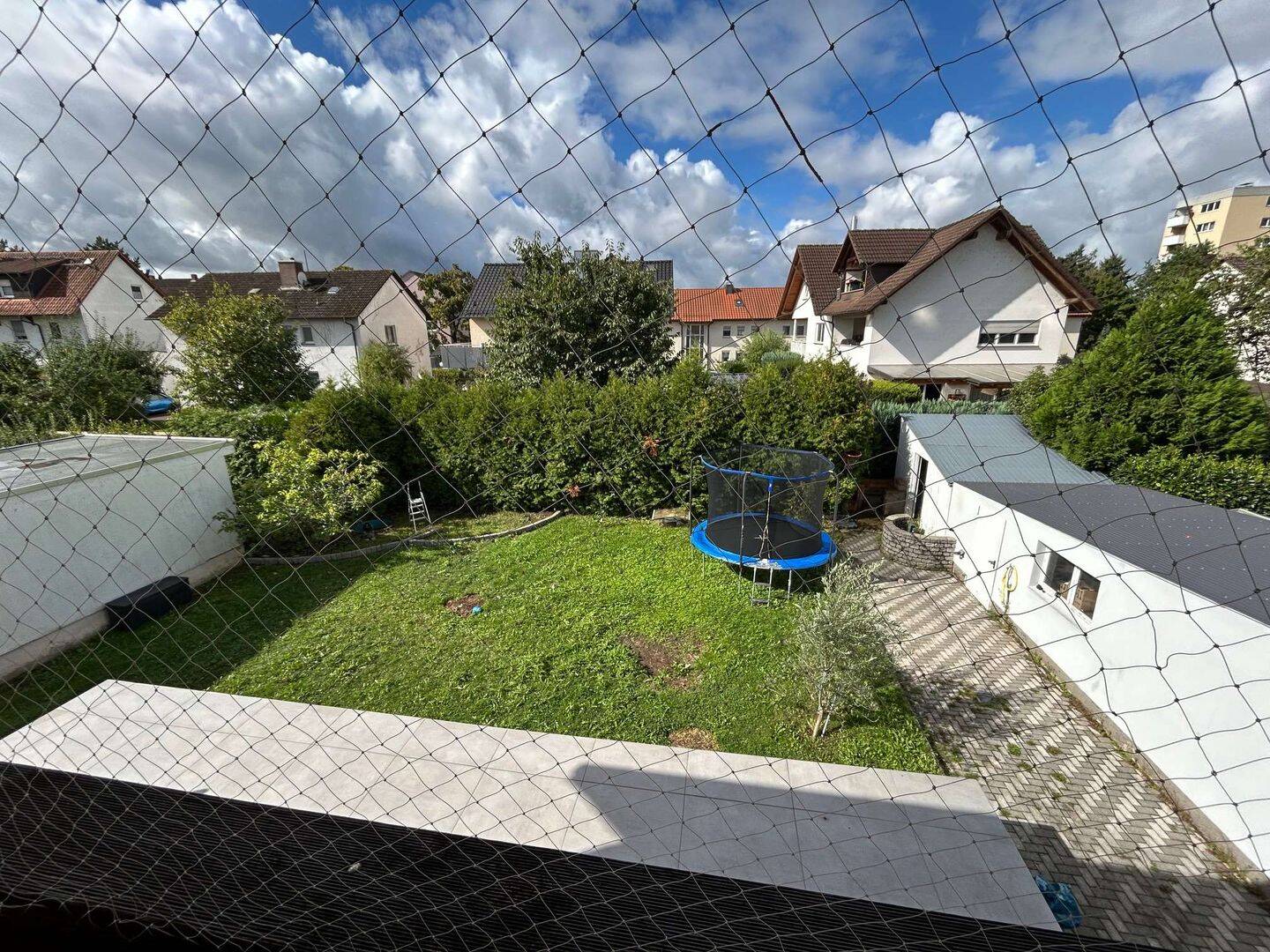 image-70207962