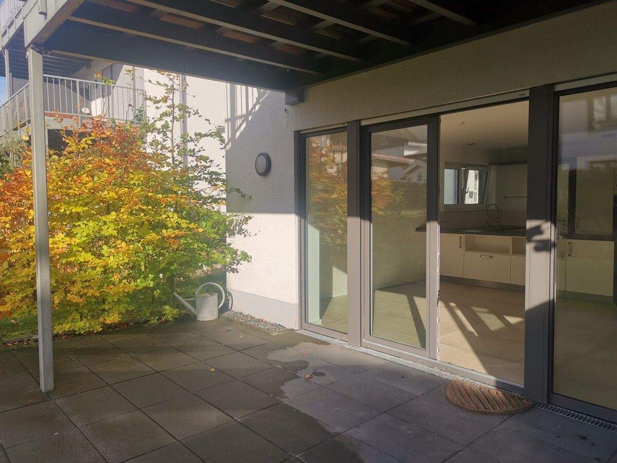 image-70229238