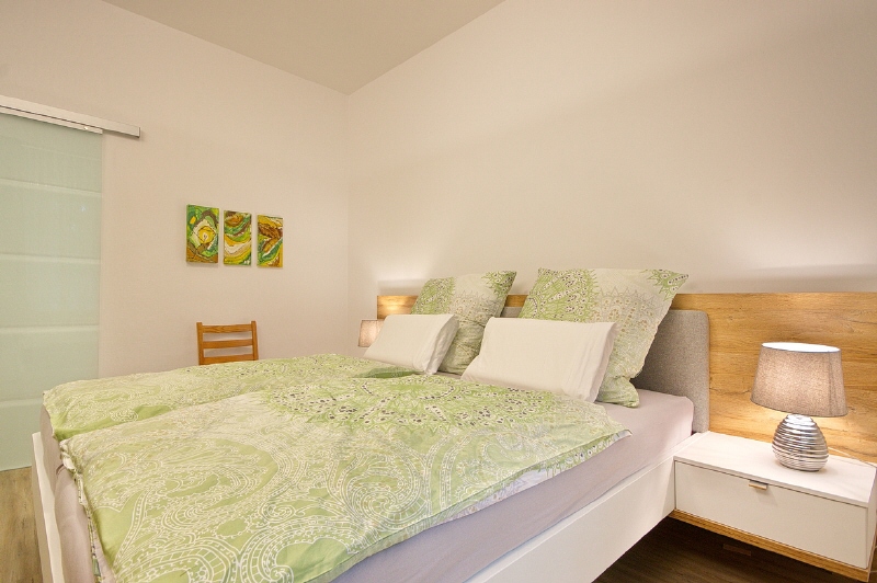 Cozy renovated apartment with private patio – Rübezahlstraße 3, 45134 Essen – Vorschaubild 4