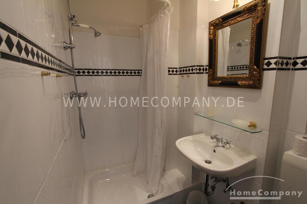 Charmante kleine Wohnung in Jugendstilvilla in zentraler Lage – Beringstraße 1, 53115 Bonn – Vorschaubild 12
