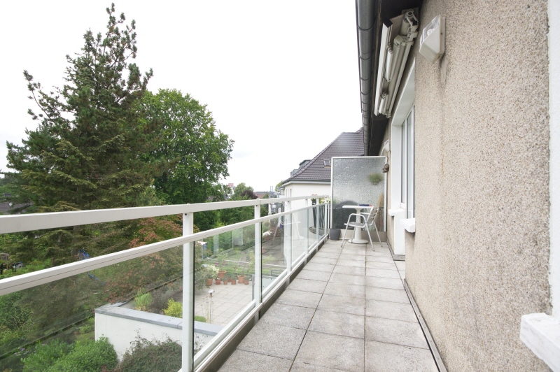 Helle Wohnung mit Balkon Gartennutzung – Trappenbergstraße 4, 45134 Essen – Vorschaubild 3