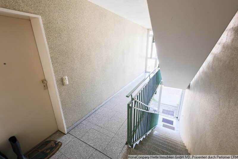 Single-Apartment mit Balkon in Freiburg – 79117 Freiburg im Breisgau – Vorschaubild 6
