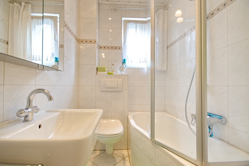 Helle Wohnung mit Balkon Gartennutzung – Trappenbergstraße 4, 45134 Essen – Vorschaubild 7
