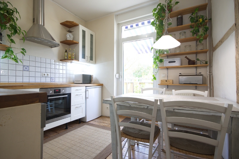 Charmante 3-Zimmer-Altbauwohnung mit Balkon – Wörthstraße 42, 45138 Essen – Vorschaubild 4