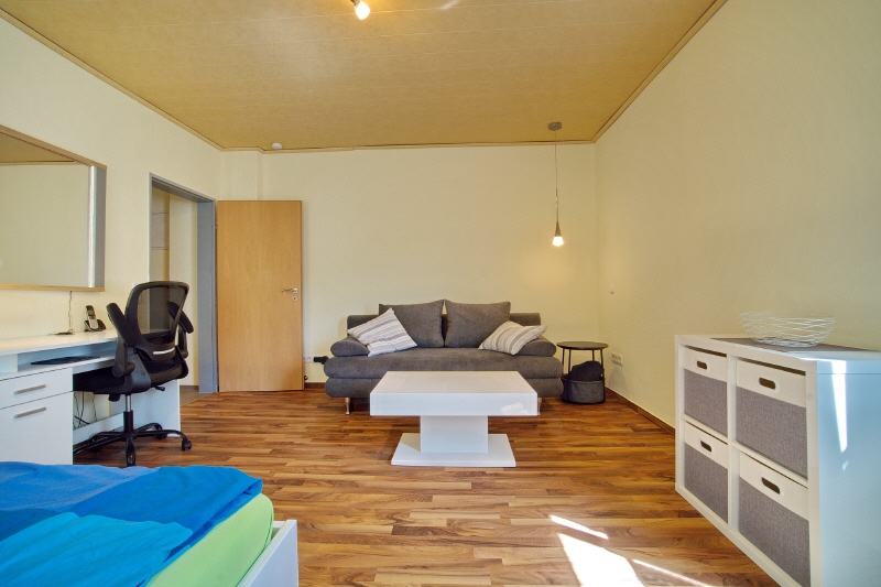 Möblierte Wohnung mit Gartennutzung und Stellplatz in ruhiger und schöner Wohnlage, 58313 Herdecke