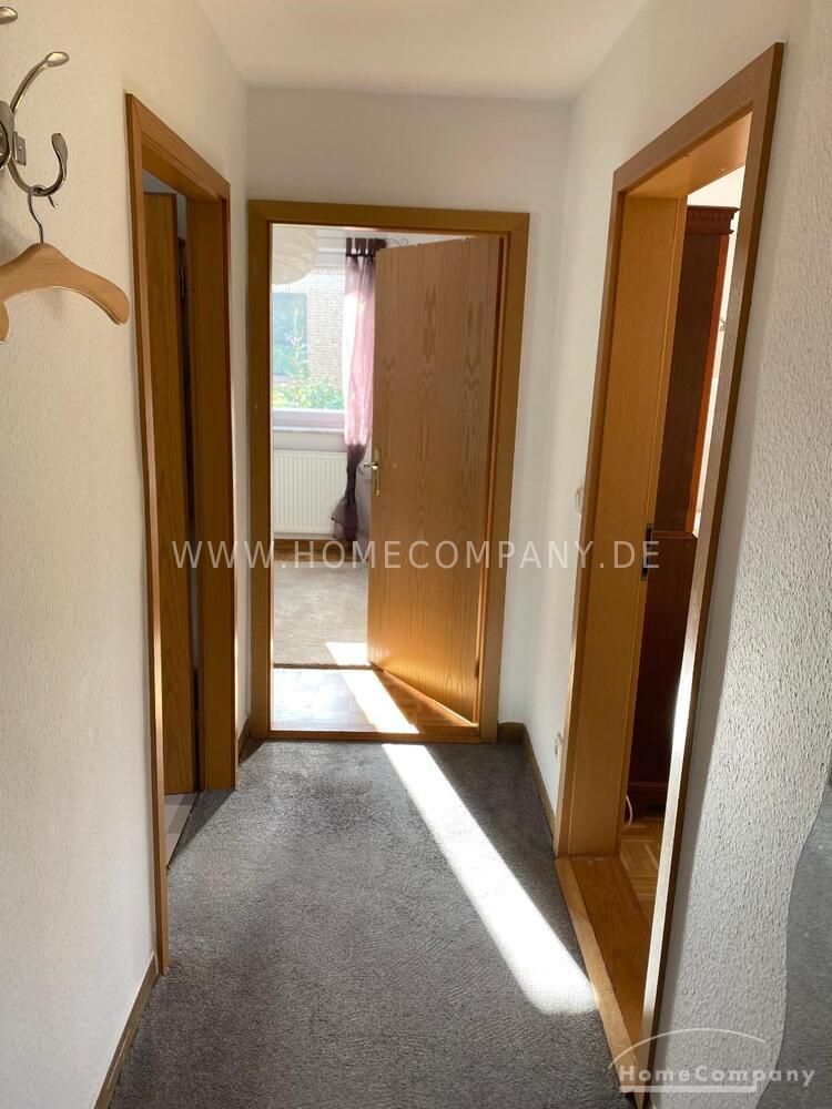 Helle Dachgeschosswohnung mit Balkon in Kiel-Hassee – Von-der-Goltz Allee 1, 24113 Kiel – Vorschaubild 10