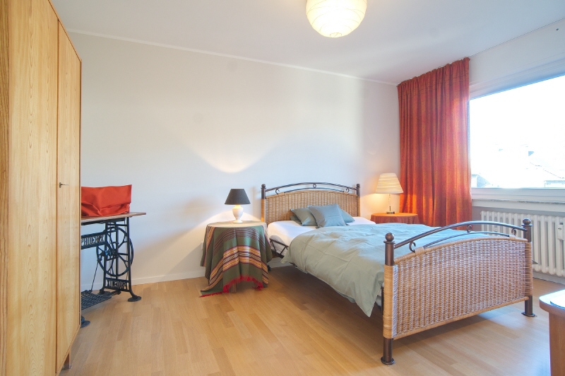 Großzügige Wohnung mit Balkon, nahe Altstadt – Im Blumenfeld 10, 45219 Essen – Vorschaubild 4