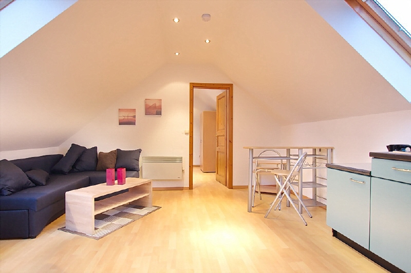 Gemütliches Dachgeschossapartment in Herne-Eickel, 44651 Herne (Eickel Röhlinghausen Wanne-Süd)