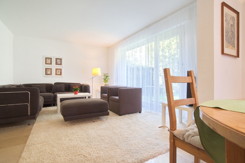 Gartenterrasse mit Pool in Ruhr-Uni-Nähe – Vormholzstraße 16 a, 44801 Bochum – Vorschaubild 2